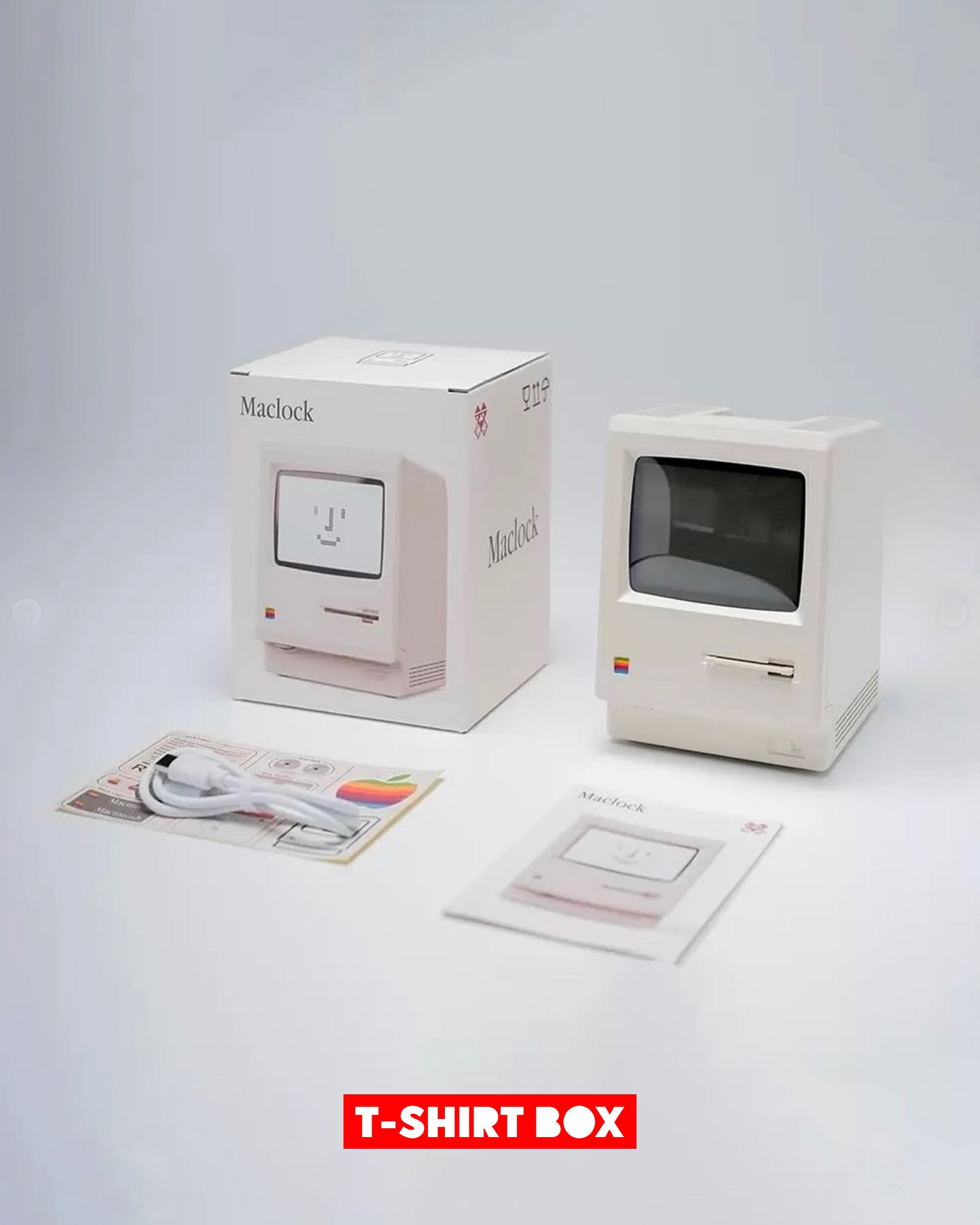 Maclock è un orologio simile ad un Macintosh originale.