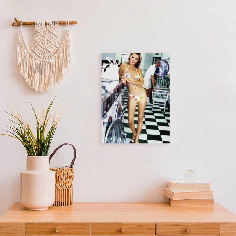 Canvas Wall Art "Kate Moss In A Laundromat" Art Print by Arthur Elgort 30x40 cm