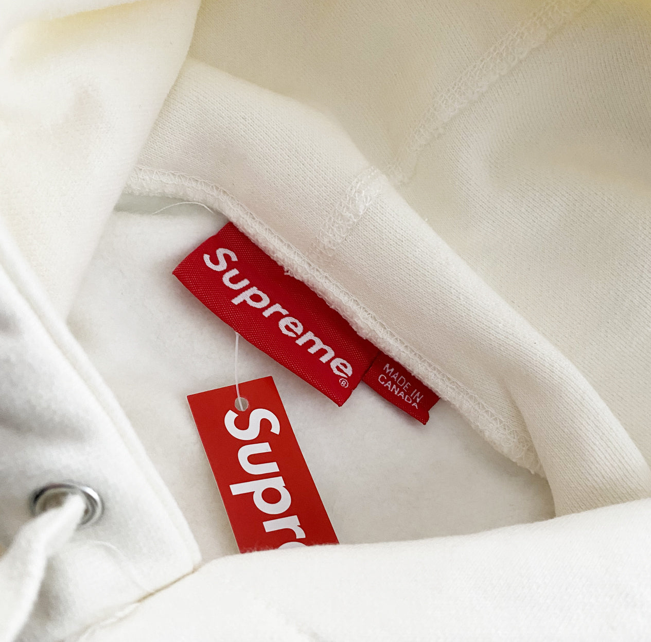 Supreme FW16 Box Logo Hoodie white