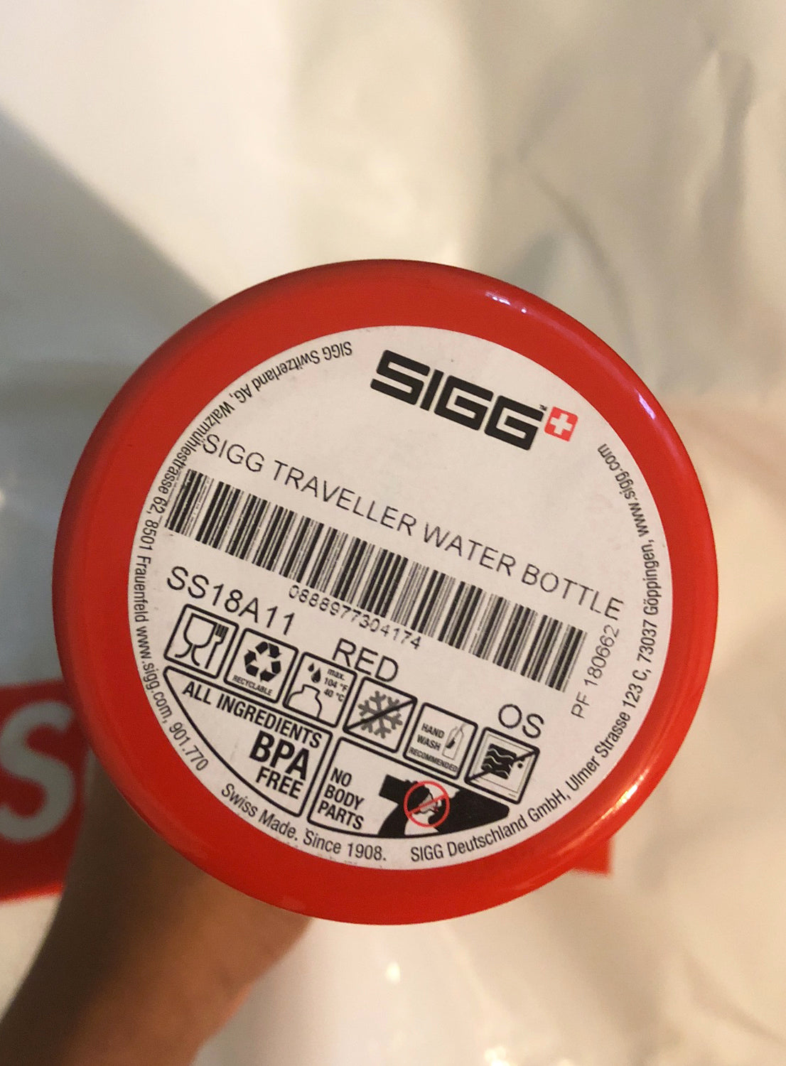 Supreme SIGG Traveller 0.6L Water Bottle Red