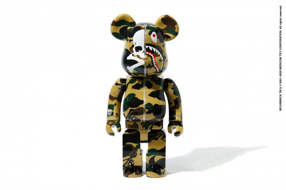 mastermind vs A BATHING APE® BE@RBRICK