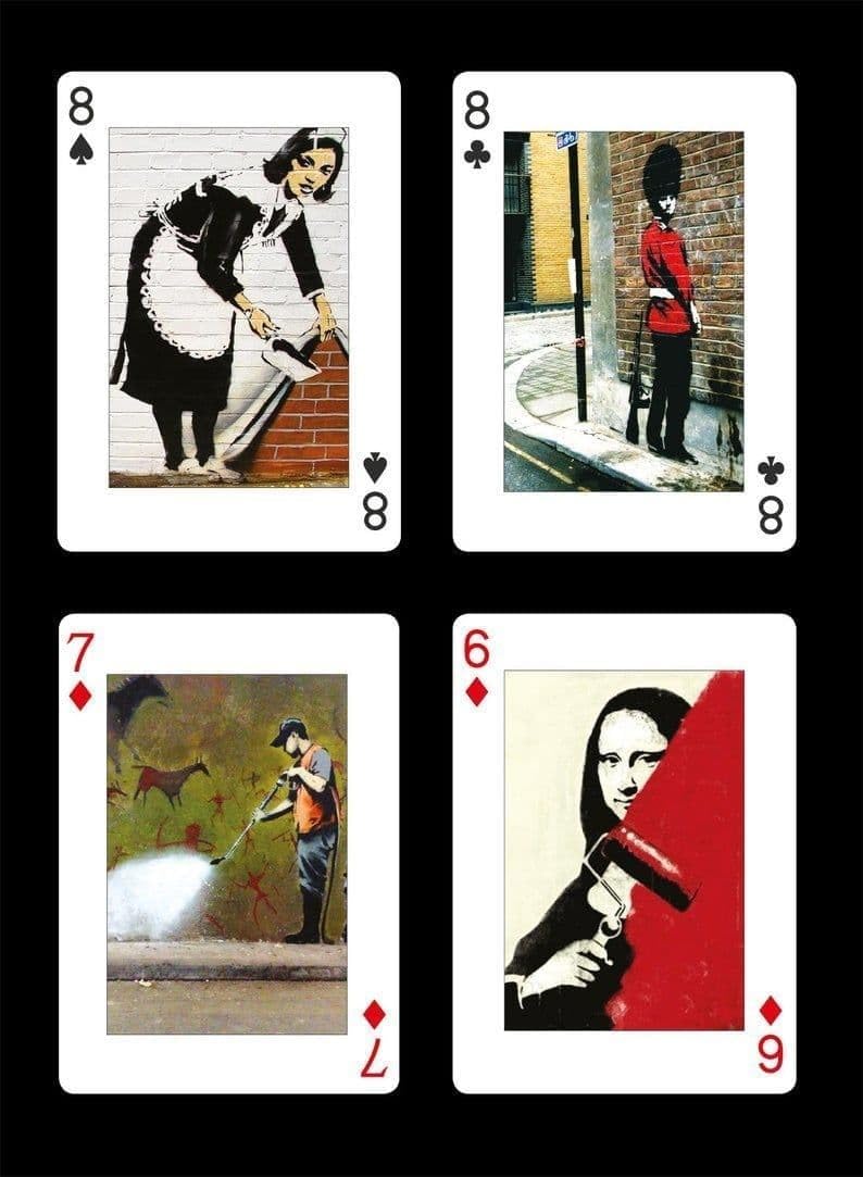 Carte da gioco con disegni di Banksy