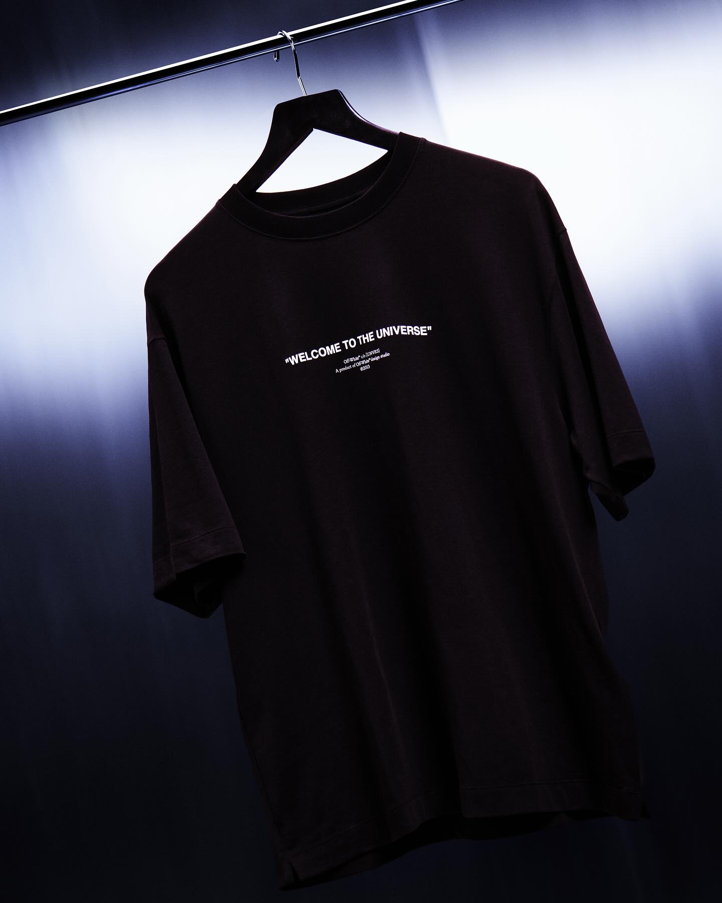 T-Shirt [UNVRS] x Off-White™