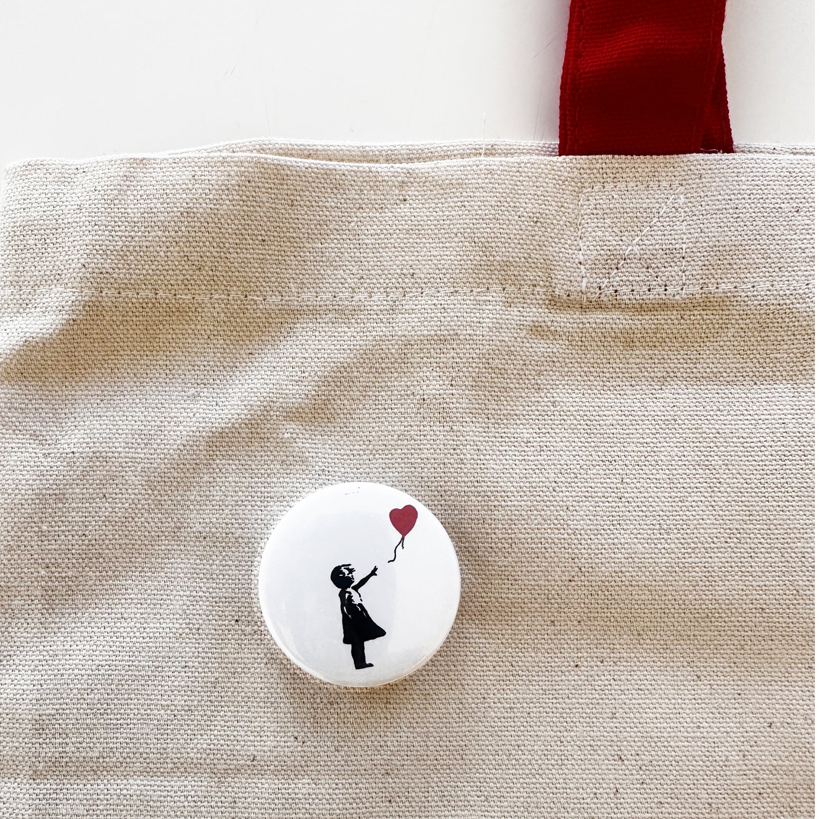 Tote Bag - Girl with red balloon shopper in natural cotton 220 g/m2 with pin